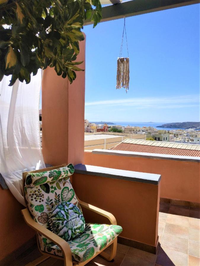 My Little Suites Ermoupoli Exterior photo